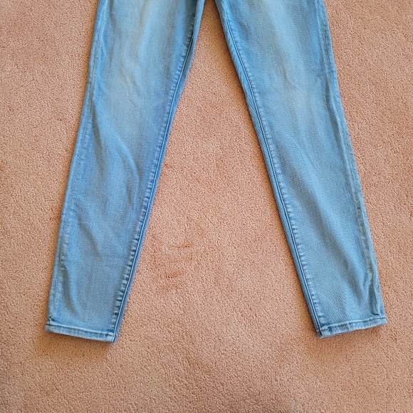 AMERICAN EAGLE Ne(x)t Level Stretch Hi-Rise Jegging High Waist Light Wash Jeans - Picture 6 of 8